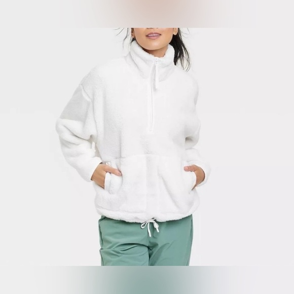 Cozy Cream All In Motion Fleece Jacket size large - Picture 1 of 5